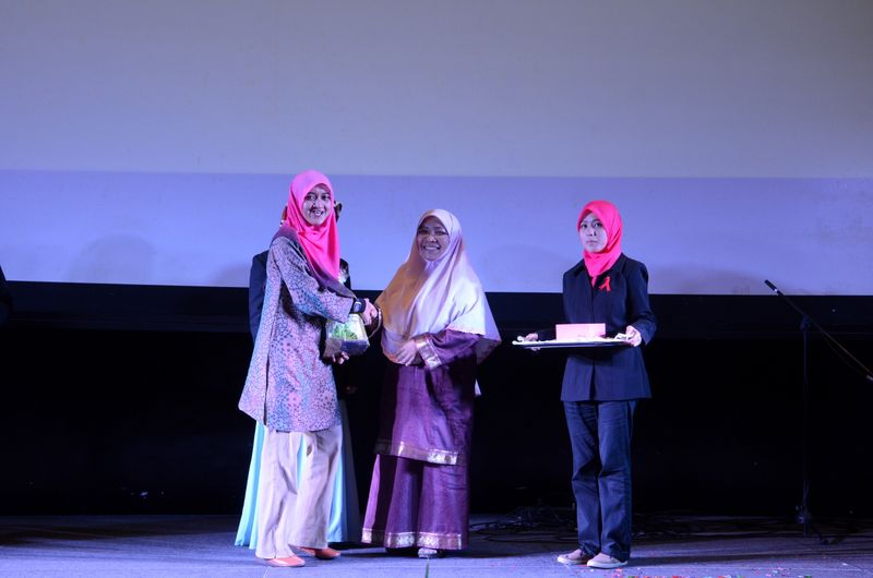Hi tea alumni  14  294